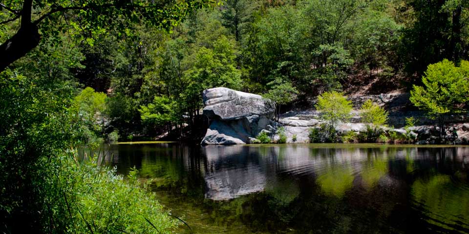 lake-fulmor the Rock